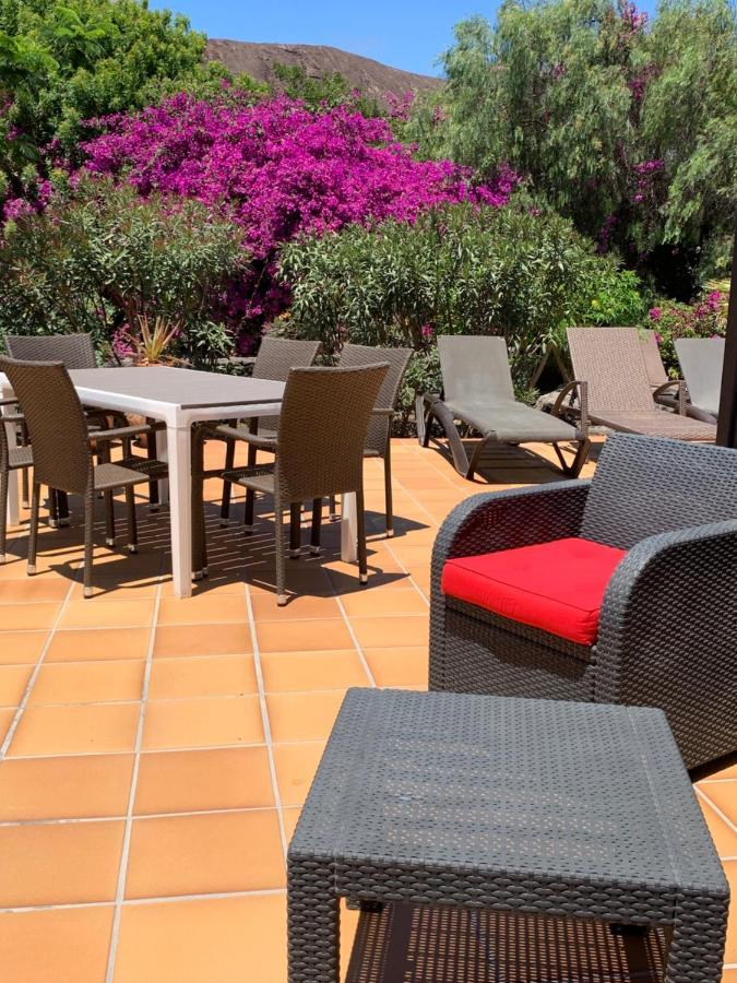 Lovely Villa Nico Playa Blanca, hot tub, communal pool Exterior foto