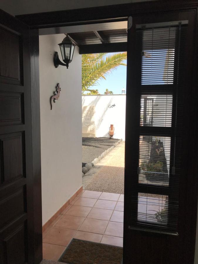 Lovely Villa Nico Playa Blanca, hot tub, communal pool Exterior foto